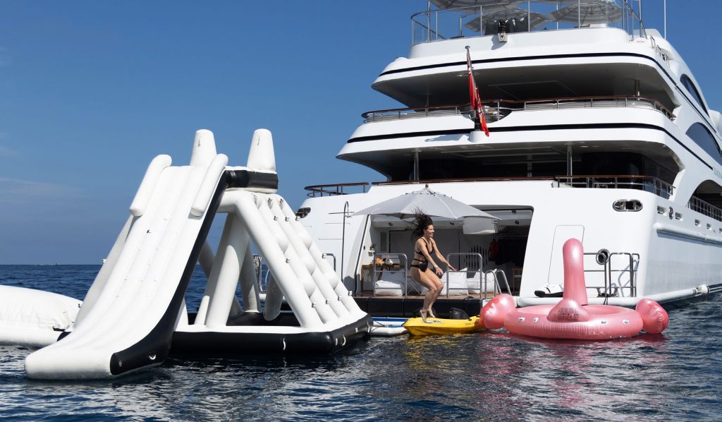 Inflatable slide